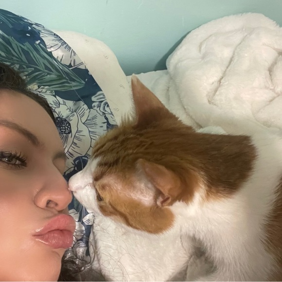 Meet your Posher, Lisa - Picture 11 of 12